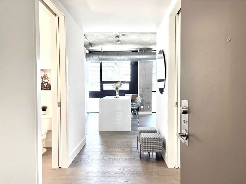 Preview image for 60 Bathurst St #505, Toronto