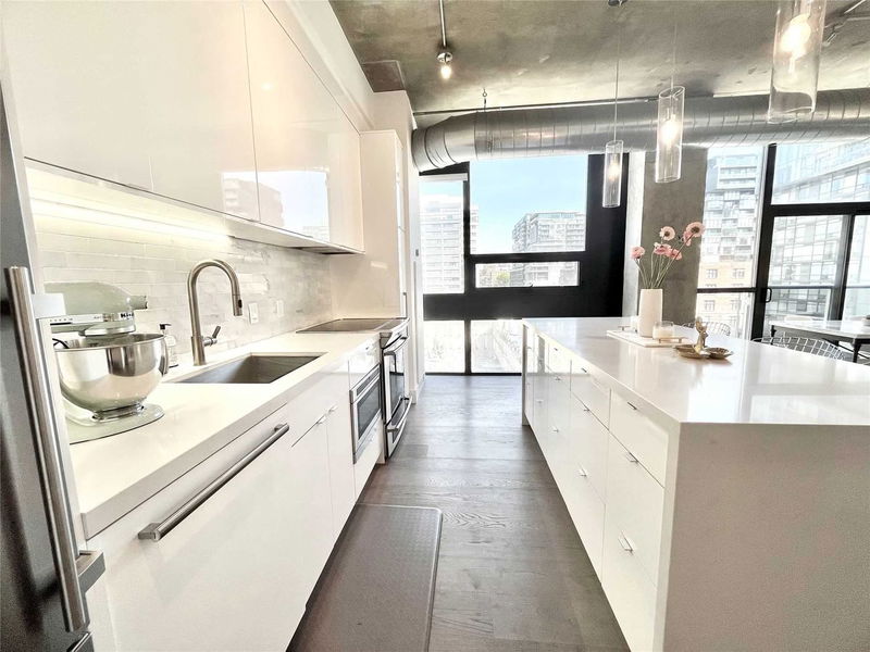 Preview image for 60 Bathurst St #505, Toronto