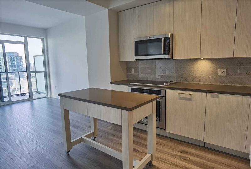 Preview image for 38 Iannuzzi St #2513, Toronto