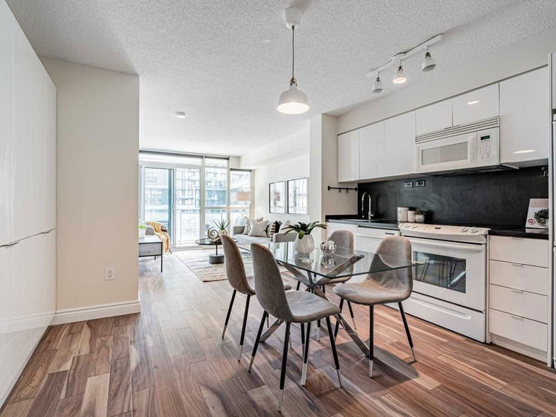Preview image for 10 Capreol Crt #855, Toronto