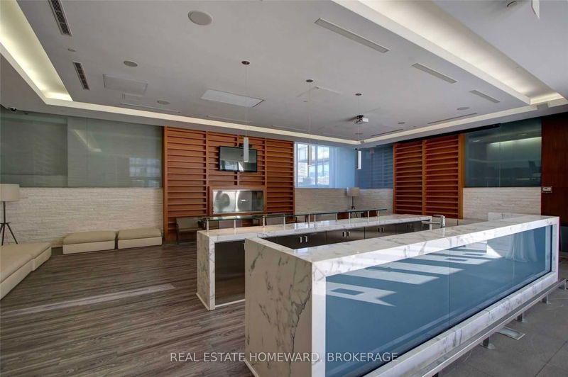 Preview image for 25 Capreol Crt #1101, Toronto