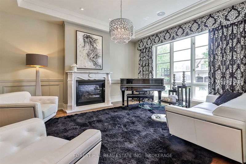 Preview image for 72 Yorkminster Rd, Toronto