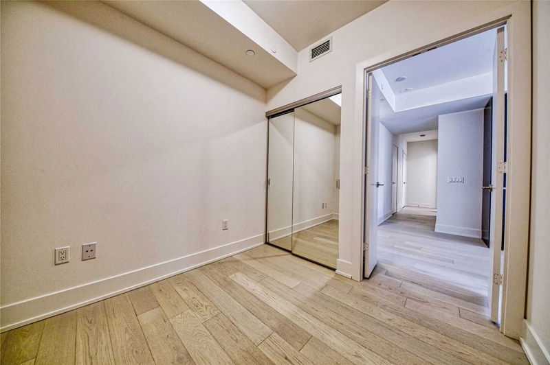 Preview image for 1 Yorkville Ave #3501, Toronto