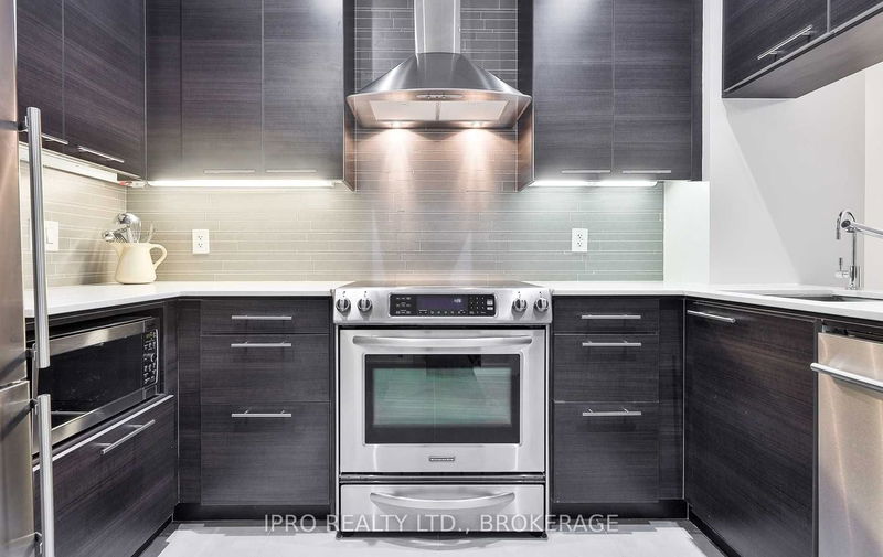 Preview image for 3 Market St #619, Toronto