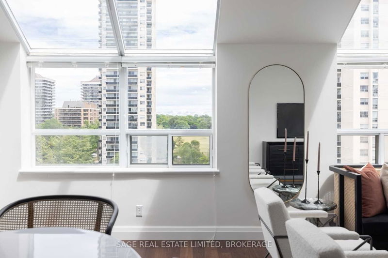 Preview image for 5 Rosehill Ave #901, Toronto