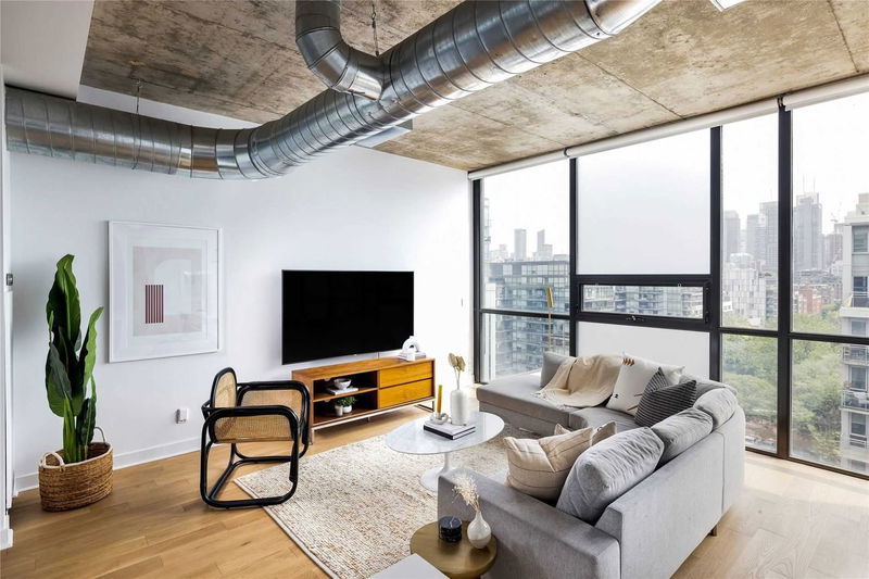 Preview image for 60 Bathurst St #Ph1011, Toronto