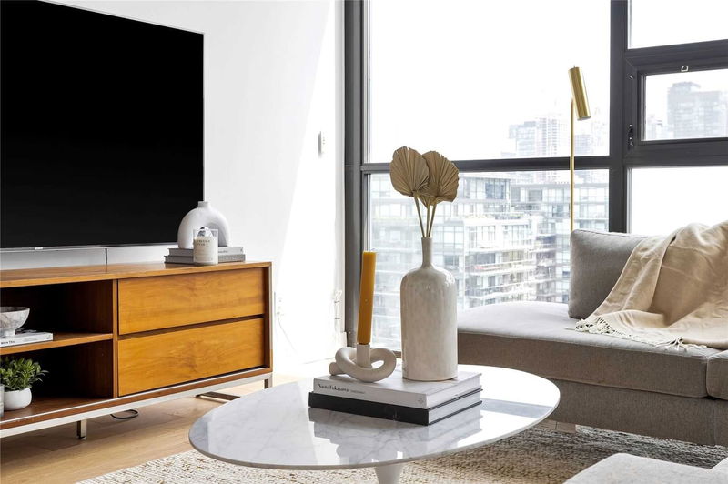 Preview image for 60 Bathurst St #Ph1011, Toronto