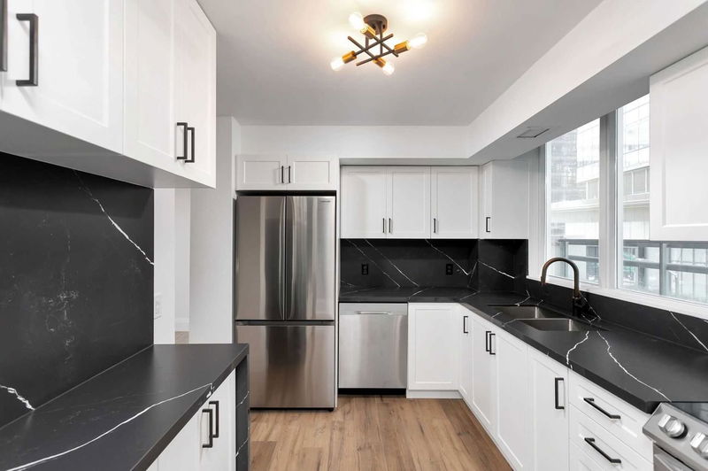 Preview image for 30 Grand Trunk Cres #310, Toronto