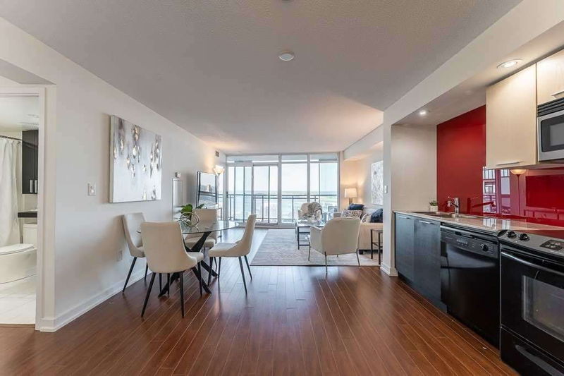 Preview image for 25 Capreol Crt #2210, Toronto