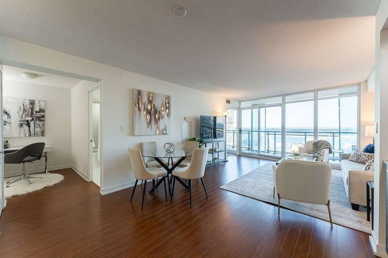 Preview image for 25 Capreol Crt #2210, Toronto