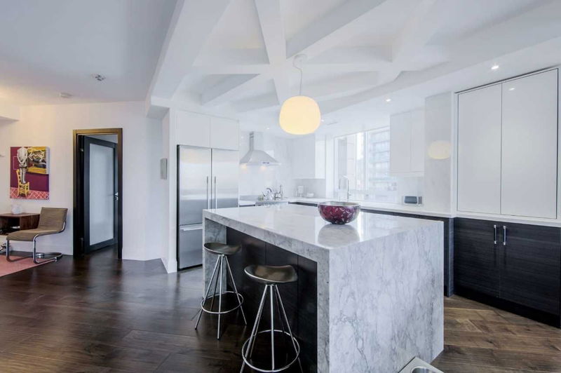 Preview image for 20 Collier St #1008, Toronto