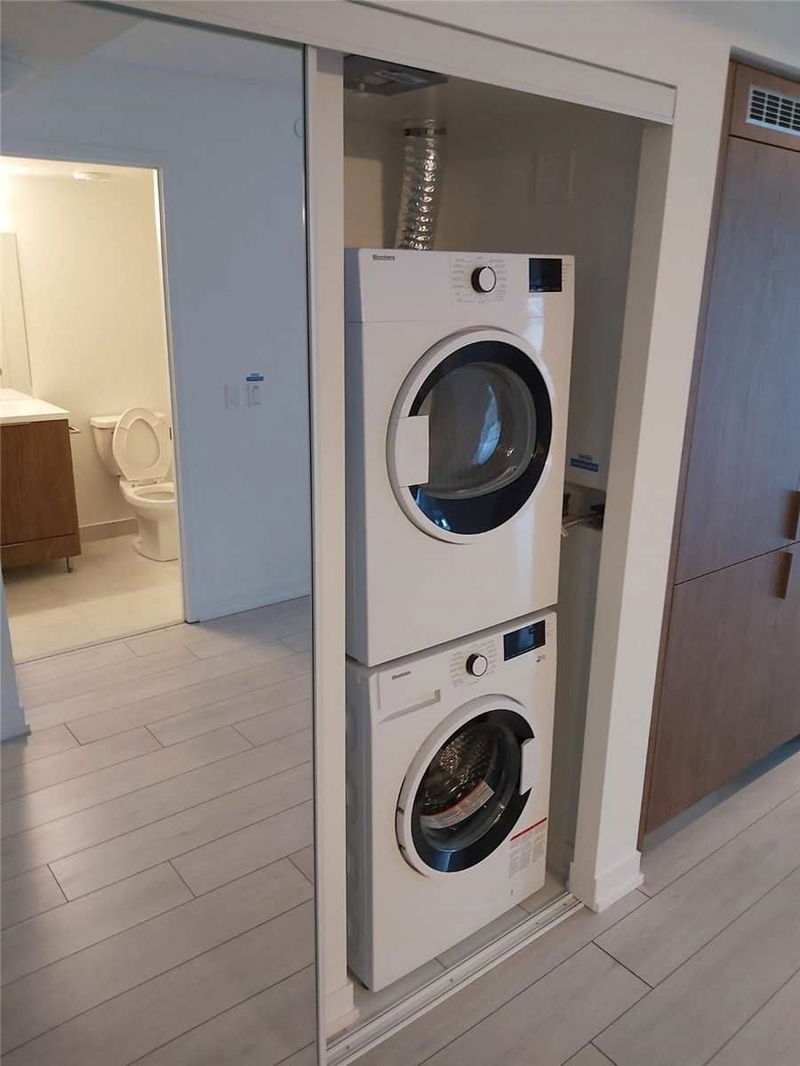 Preview image for 60 Shuter St #703, Toronto