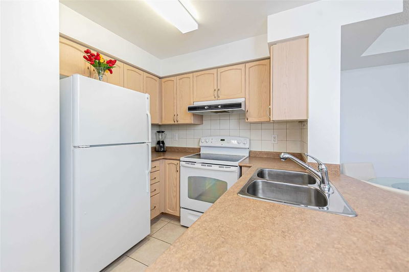 Preview image for 5500 Yonge St #409, Toronto