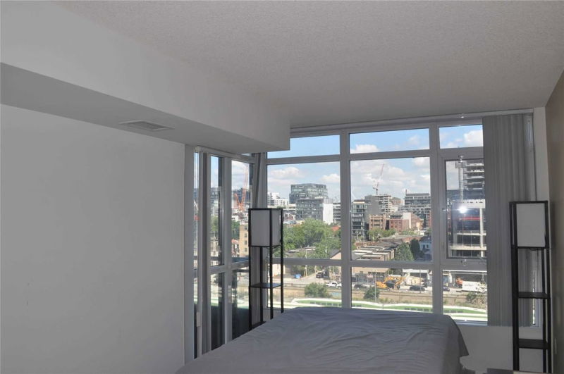 Preview image for 10 Capreol Crt #847, Toronto