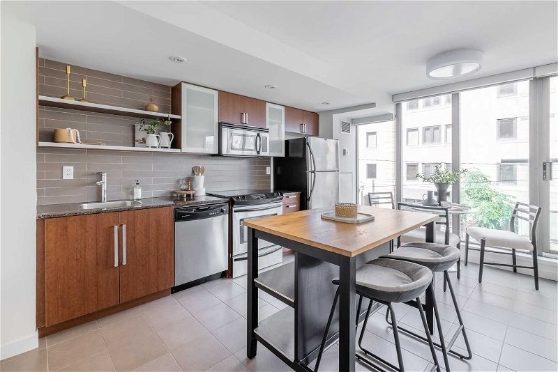 Preview image for 33 Lombard St #215, Toronto