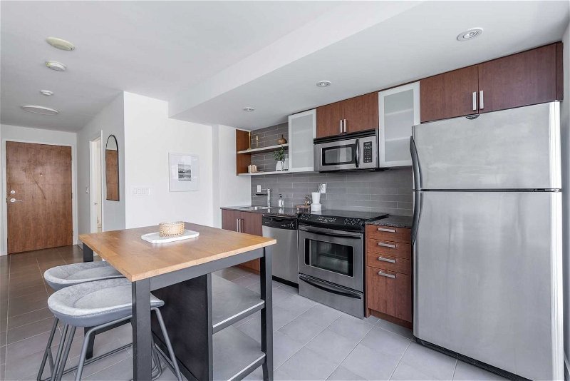 Preview image for 33 Lombard St #215, Toronto