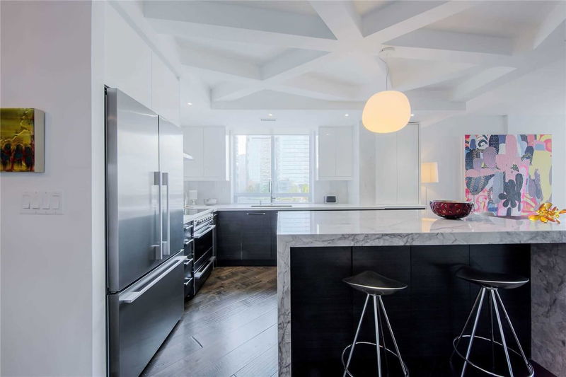 Preview image for 20 Collier St #1008, Toronto