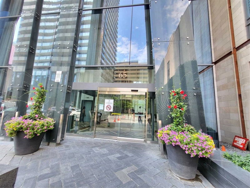 Preview image for 65 St Mary St #2806, Toronto