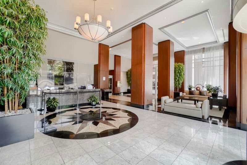 Preview image for 628 Fleet St #813, Toronto