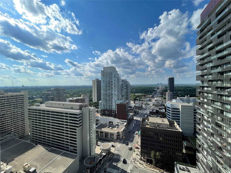 Preview image for 8 Eglinton Ave E #2207, Toronto