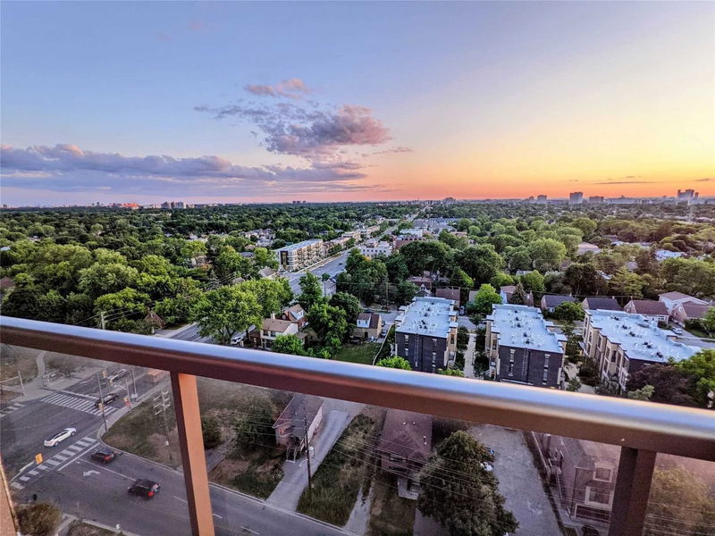 Preview image for 15 Greenview Ave #1511, Toronto