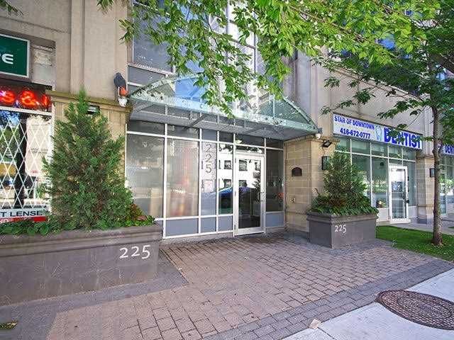 Preview image for 225 Wellesley St E #809, Toronto