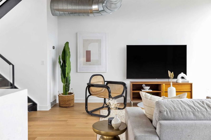 Preview image for 60 Bathurst St #Ph1011, Toronto