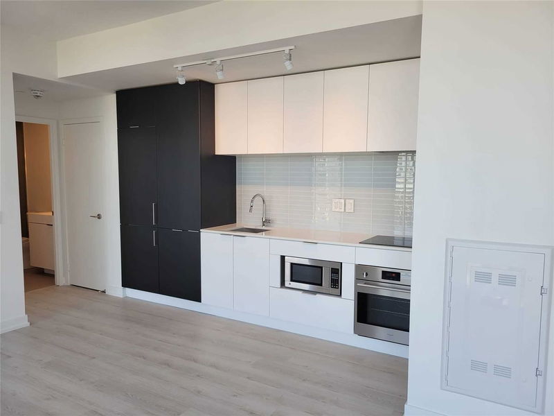 Preview image for 33 Helendale Ave #2903, Toronto