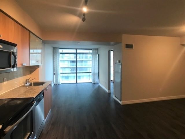 Preview image for 37 Grosvenor St #710, Toronto