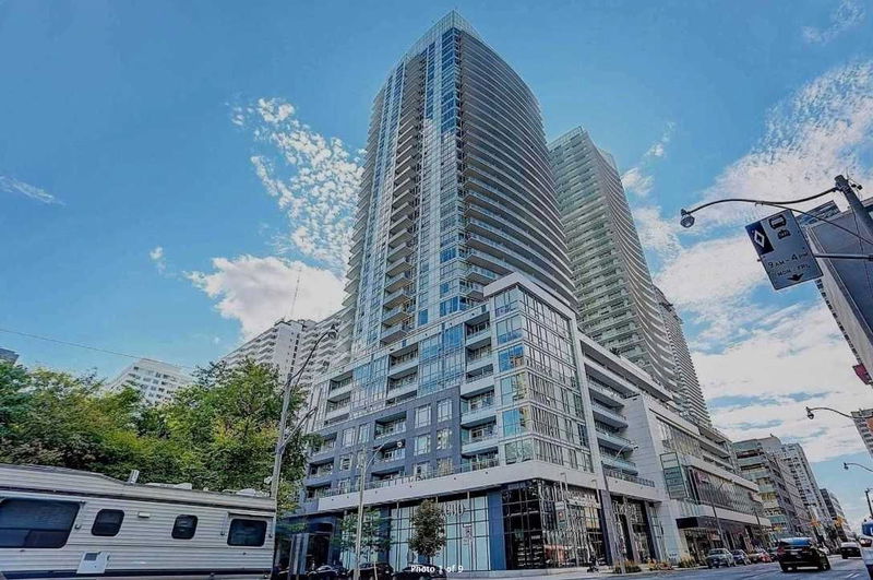 Preview image for 98 Lillian St #1611, Toronto
