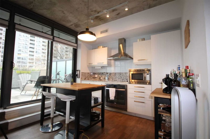 Preview image for 15 Beverley St #503, Toronto