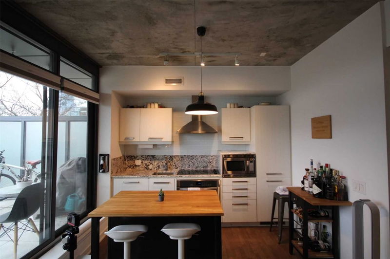 Preview image for 15 Beverley St #503, Toronto