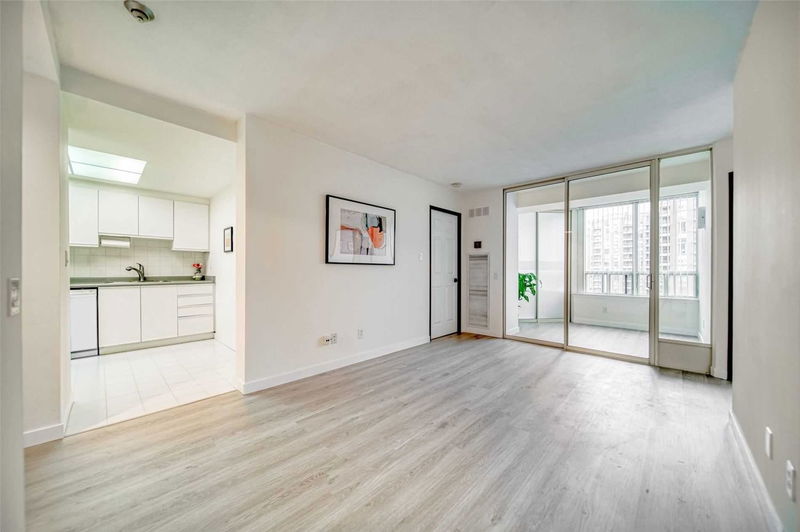 Preview image for 7 Bishop Ave #1718, Toronto