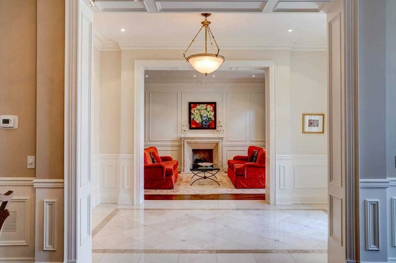 Preview image for 24 Lauderdale Dr, Toronto