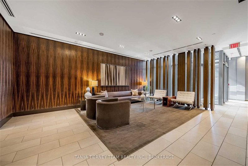 Preview image for 33 Lombard St #1505, Toronto