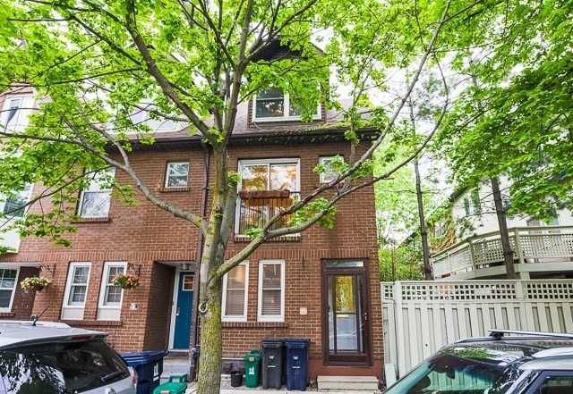 Preview image for 5 Aitken Pl, Toronto