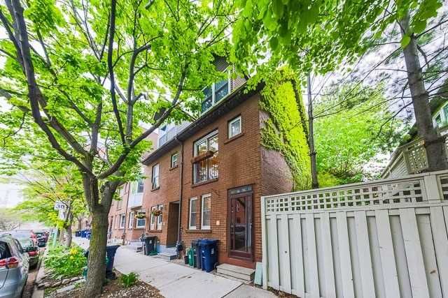 Preview image for 5 Aitken Pl, Toronto