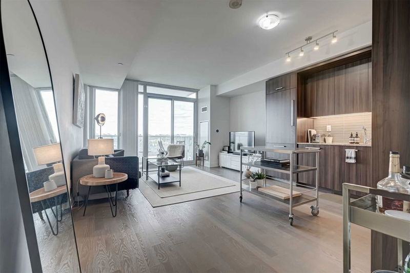 Preview image for 3018 Yonge St #904, Toronto