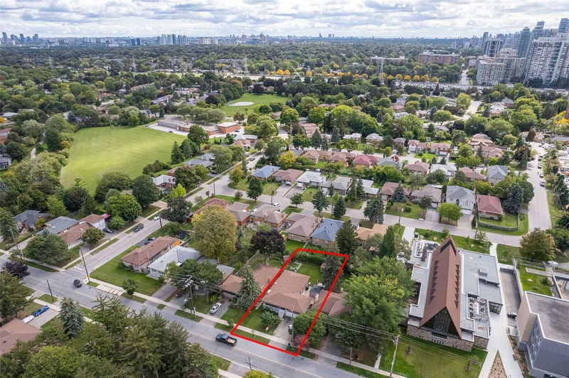 Preview image for 59 Cummer Ave, Toronto
