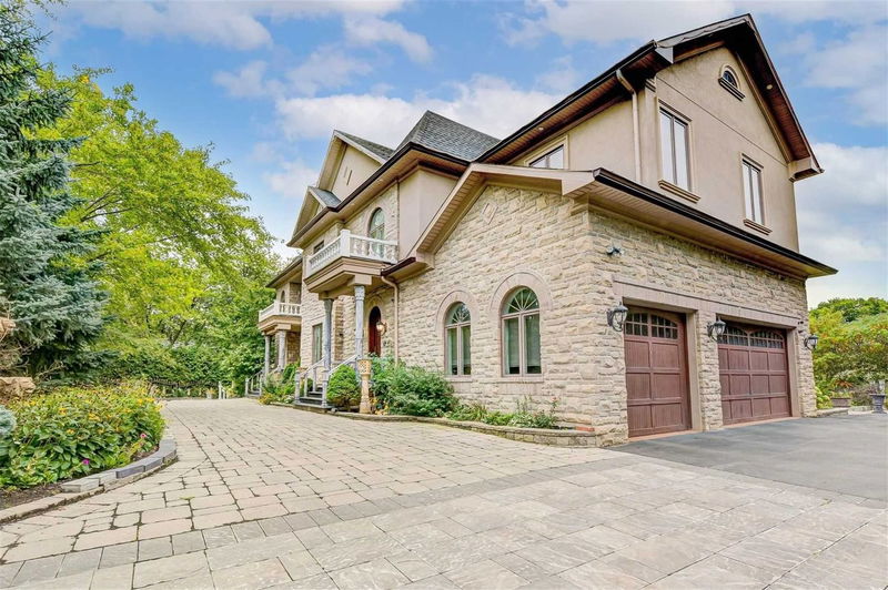 Preview image for 9 Post Rd, Toronto