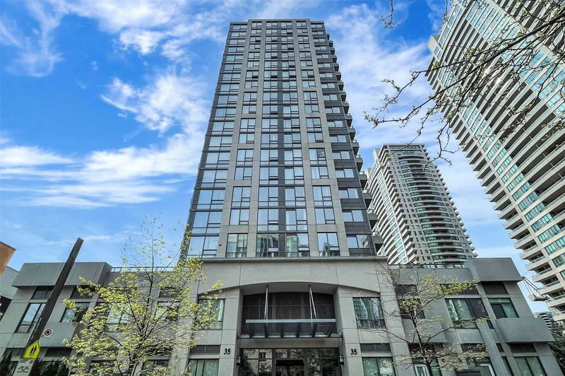 Preview image for 35 Hollywood Ave #822, Toronto