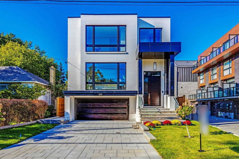 Preview image for 400 Hillcrest Ave, Toronto