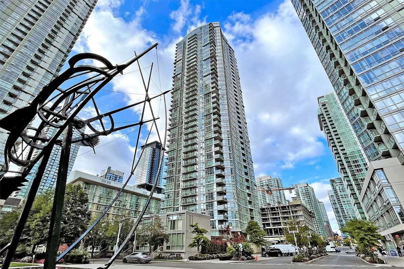 Preview image for 10 Navy Wharf Crt #803, Toronto