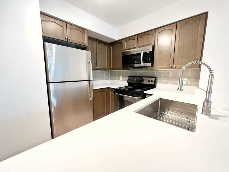 Preview image for 30 Grand Trunk Cres #2505, Toronto