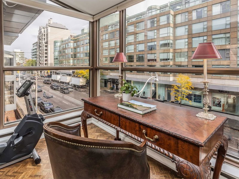 Preview image for 4 Lowther Ave #403, Toronto
