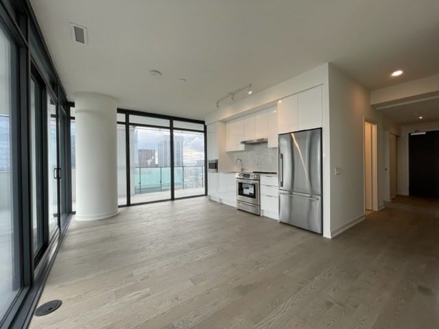 Preview image for 25 Richmond St E #3005, Toronto