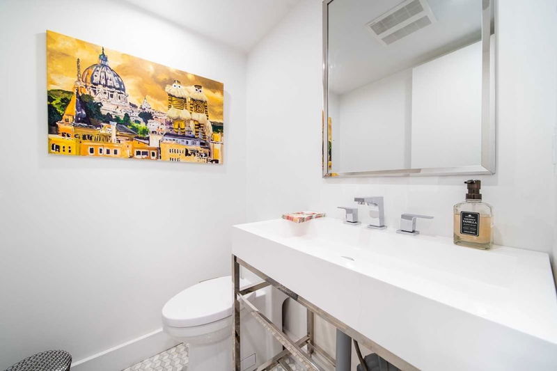 Preview image for 40 Oaklands Ave N #339, Toronto