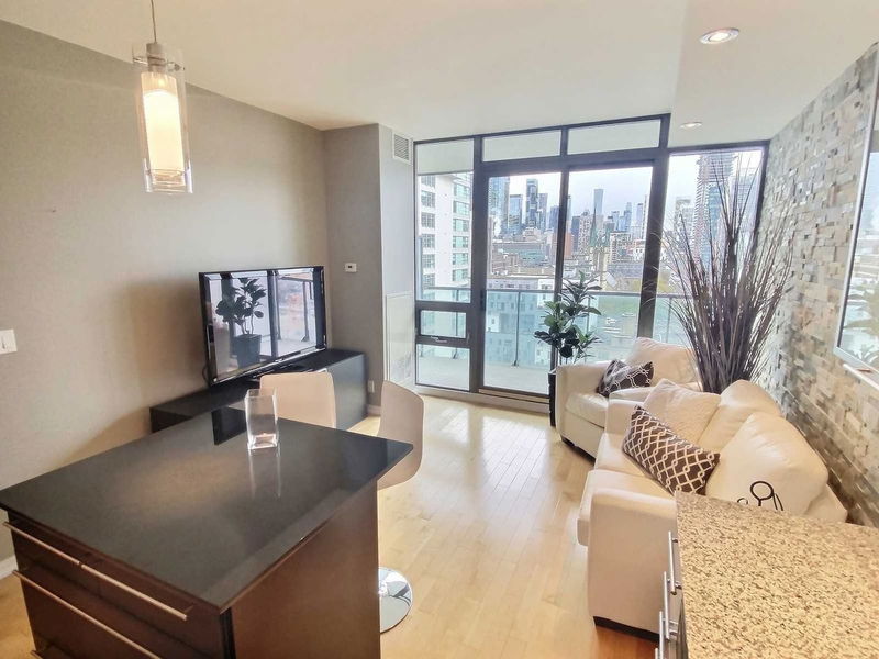 Preview image for 33 Lombard St #1505, Toronto