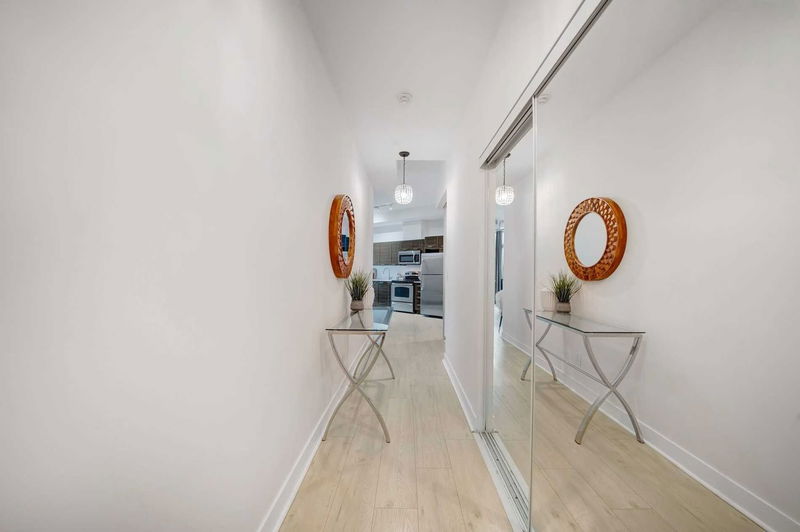 Preview image for 169 Fort York Blvd #815, Toronto