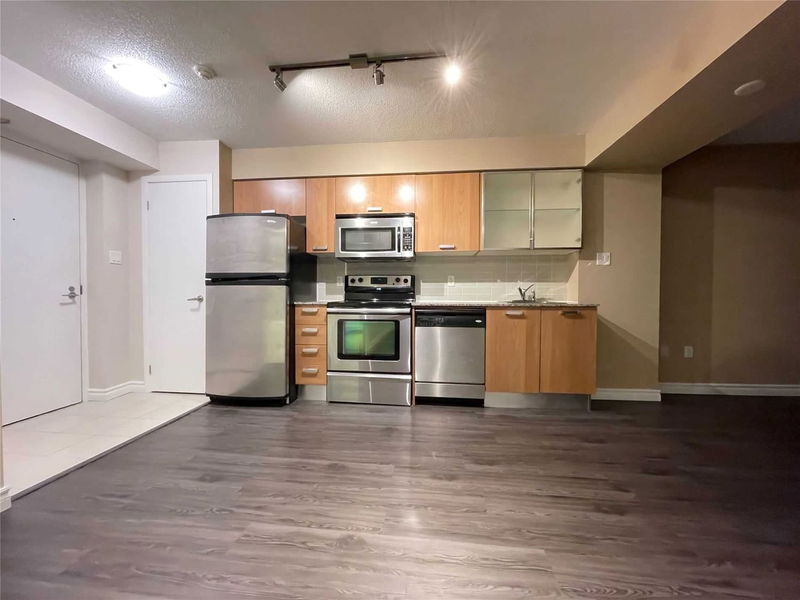 Preview image for 37 Grosvenor St #710, Toronto